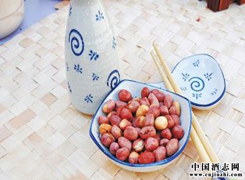 酒文化之說(shuō)說(shuō)下酒菜必不可少的花生米
