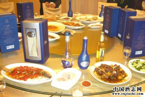 宴席回歸的四個(gè)優(yōu)勢特征