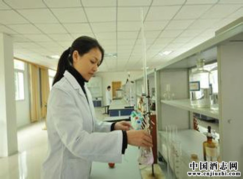 白酒釀造中微生物的特點(diǎn)